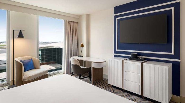 <b>Hilton BNA Nashville Airport Terminal Room</b>. Images powered by <a href="https://iceportal.shijigroup.com/" title="IcePortal" target="_blank">IcePortal</a>.