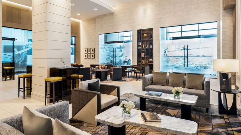 <b>Hilton BNA Nashville Airport Terminal Lobby</b>. Images powered by <a href="https://iceportal.shijigroup.com/" title="IcePortal" target="_blank">IcePortal</a>.