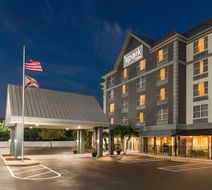Spark by Hilton Orlando Universal Blvd Exterior