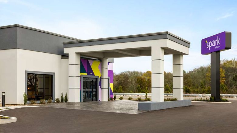 Spark by Hilton Nashville at Opryland Exterior. Images powered by <a href="https://iceportal.shijigroup.com" target="_blank" rel="noopener">Ice Portal</a>.