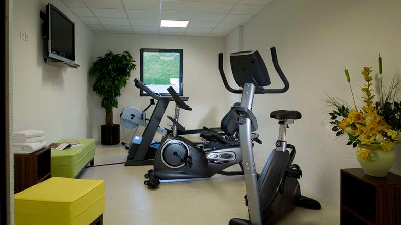 <b>Le Palladior Voiron Health</b>. Images powered by <a href="https://iceportal.shijigroup.com/" title="IcePortal" target="_blank">IcePortal</a>.
