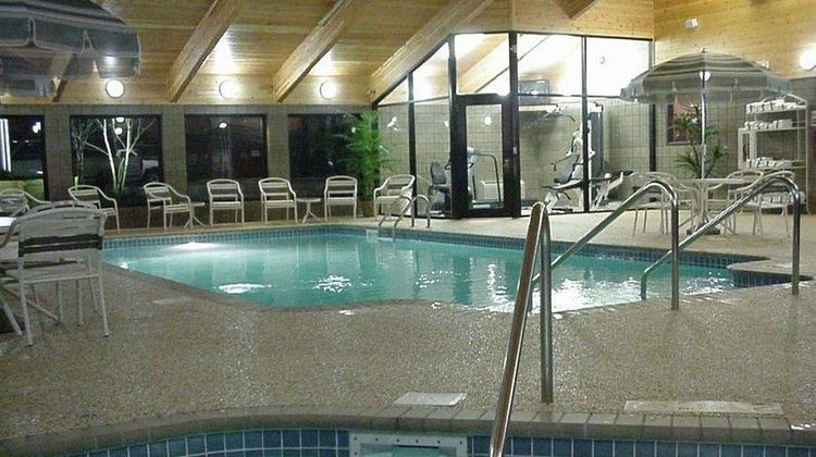 AmericInn by Wyndham Grimes Pool