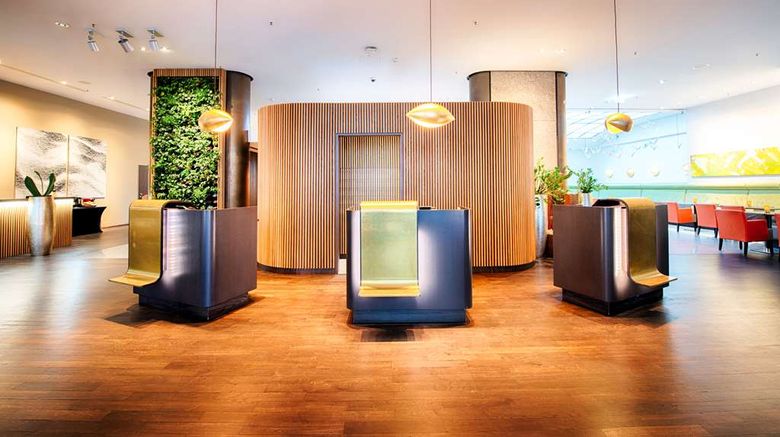 <b>ACHAT Hotel Bremen City Lobby</b>. Images powered by <a href="https://iceportal.shijigroup.com/" title="IcePortal" target="_blank">IcePortal</a>.