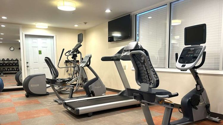 Best Western Erie Inn & Suites Health