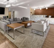 Wingate by Wyndham Kings Bay Naval Base Lobby