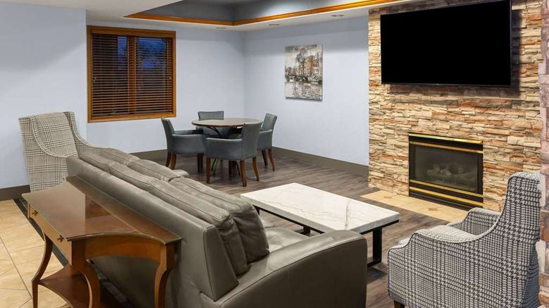 <b>Links Bos Landen Hotel & Spa-Trademark C Lobby</b>. Images powered by <a href="https://iceportal.shijigroup.com/" title="IcePortal" target="_blank">IcePortal</a>.