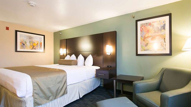 <b>Baymont by Wyndham Marion OH Room</b>. Images powered by <a href="https://iceportal.shijigroup.com/" title="IcePortal" target="_blank">IcePortal</a>.