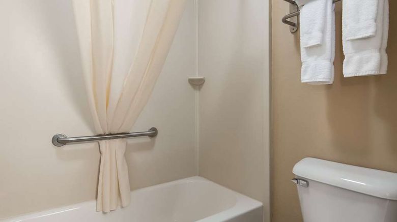 <b>Baymont by Wyndham Marion OH Room</b>. Images powered by <a href="https://iceportal.shijigroup.com/" title="IcePortal" target="_blank">IcePortal</a>.