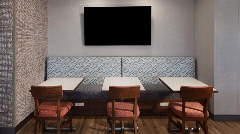 <b>Hampton Inn by Hilton Evergreen Restaurant</b>. Images powered by <a href="https://iceportal.shijigroup.com/" title="IcePortal" target="_blank">IcePortal</a>.