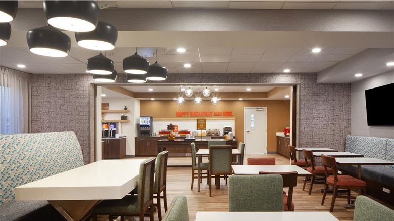 <b>Hampton Inn by Hilton Evergreen Restaurant</b>. Images powered by <a href="https://iceportal.shijigroup.com/" title="IcePortal" target="_blank">IcePortal</a>.