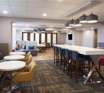 Hampton Inn by Hilton Evergreen Lobby