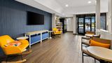 Spark by Hilton Tifton Lobby