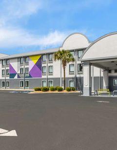Spark by Hilton Tifton