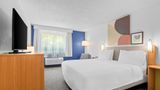 Spark by Hilton Modesto Room