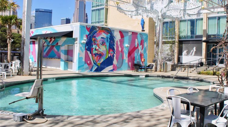 Lorenzo Hotel Pool