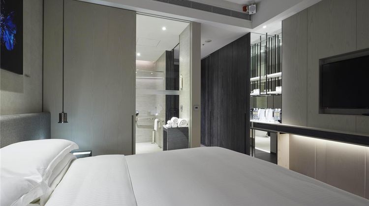 Humble House Taipei Curio Coll by Hilton Room