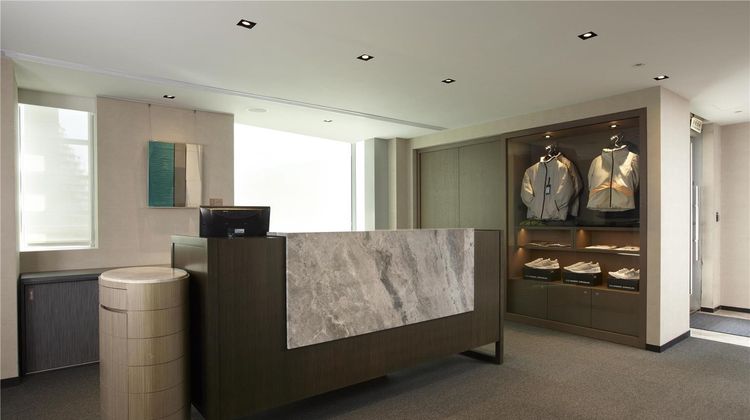 Humble House Taipei Curio Coll by Hilton Recreation