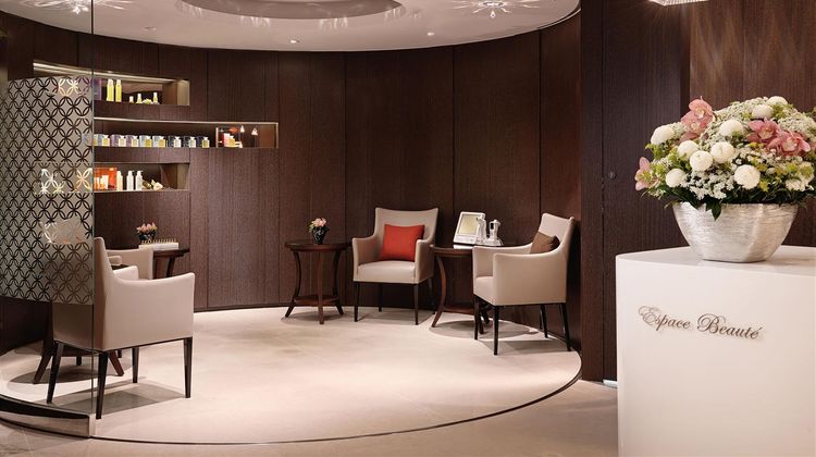Humble House Taipei Curio Coll by Hilton Recreation