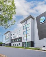 Tru By Hilton Commerce