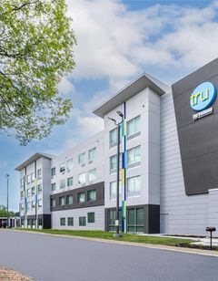 Tru By Hilton Commerce