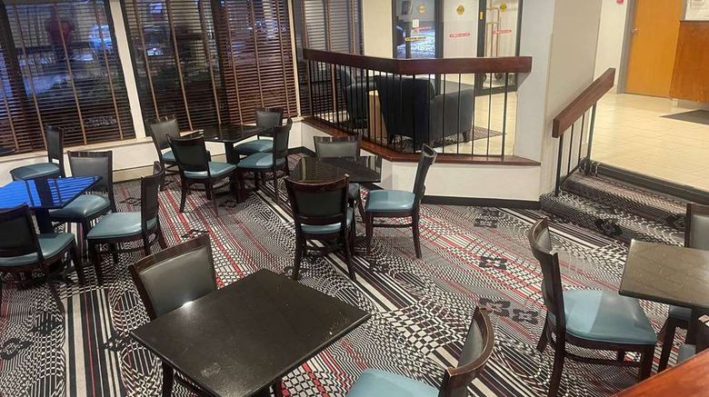 <b>Days Inn by Wyndham Englewood Dayton Apt Restaurant</b>. Images powered by <a href="https://iceportal.shijigroup.com/" title="IcePortal" target="_blank">IcePortal</a>.