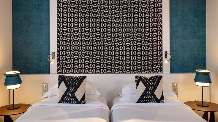 Hotel Etoile Maillot Room