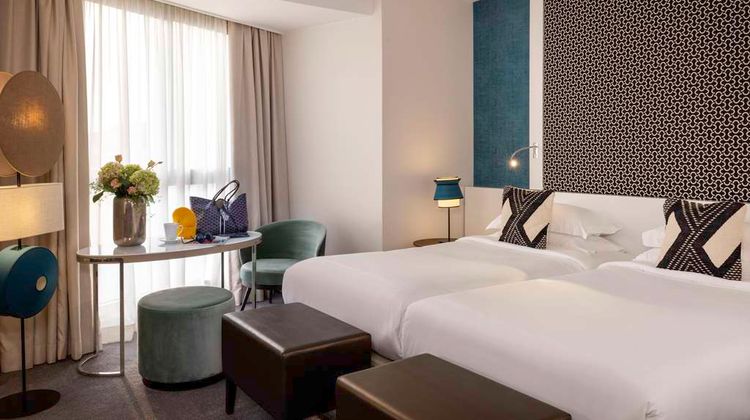 Hotel Etoile Maillot Room