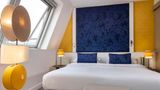 Hotel Etoile Maillot Suite