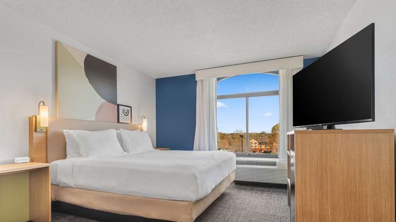 <b>Spark by Hilton Charlotte Tyvola I-77 Room</b>. Images powered by <a href="https://iceportal.shijigroup.com/" title="IcePortal" target="_blank">IcePortal</a>.