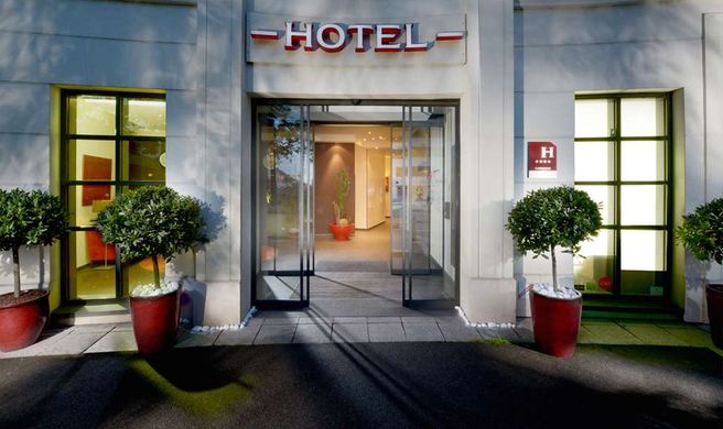 Hotel de Berny Exterior