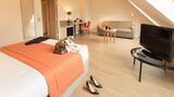 Hotel Montbriand Room