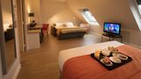 Hotel Montbriand Room