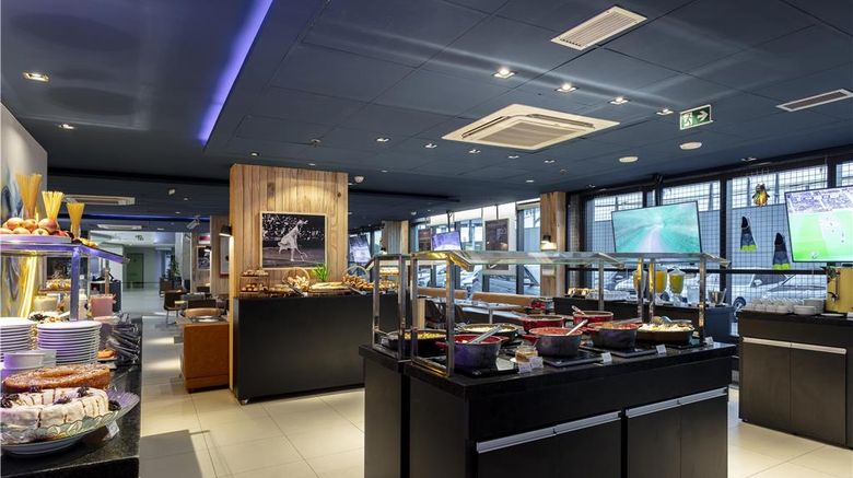 <b>Best Western Salvador Hangar Aeroporto Restaurant</b>. Images powered by <a href="https://iceportal.shijigroup.com/" title="IcePortal" target="_blank">IcePortal</a>.