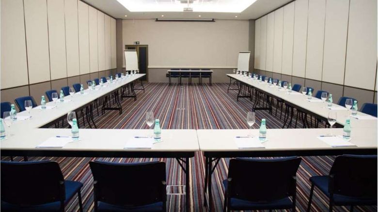 <b>Best Western Salvador Hangar Aeroporto Meeting</b>. Images powered by <a href="https://iceportal.shijigroup.com/" title="IcePortal" target="_blank">IcePortal</a>.
