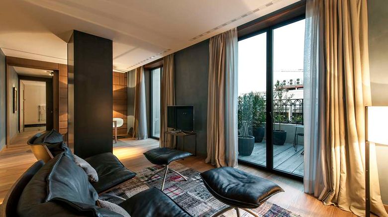 <b>Alma Barcelona Suite</b>. Images powered by <a href=https://www.travelagewest.com/Hotels/Barcelona/