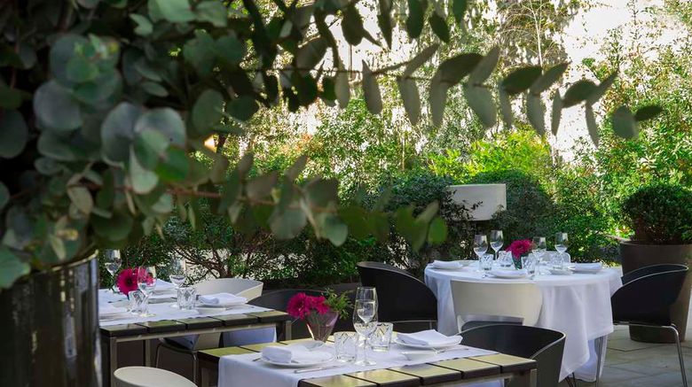 <b>Alma Barcelona Restaurant</b>. Images powered by <a href=https://www.travelagewest.com/Hotels/Barcelona/