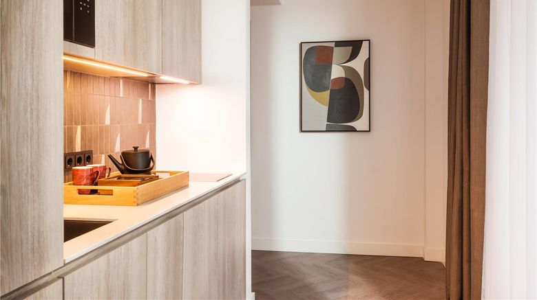 <b>Kennedy 89 Hotel Frankfurt Suite</b>. Images powered by <a href="https://iceportal.shijigroup.com/" title="IcePortal" target="_blank">IcePortal</a>.