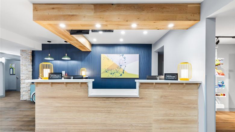 <b>Spark by Hilton Redlands Lobby</b>. Images powered by <a href="https://iceportal.shijigroup.com/" title="IcePortal" target="_blank">IcePortal</a>.