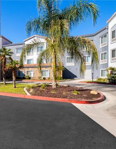Spark by Hilton Redlands