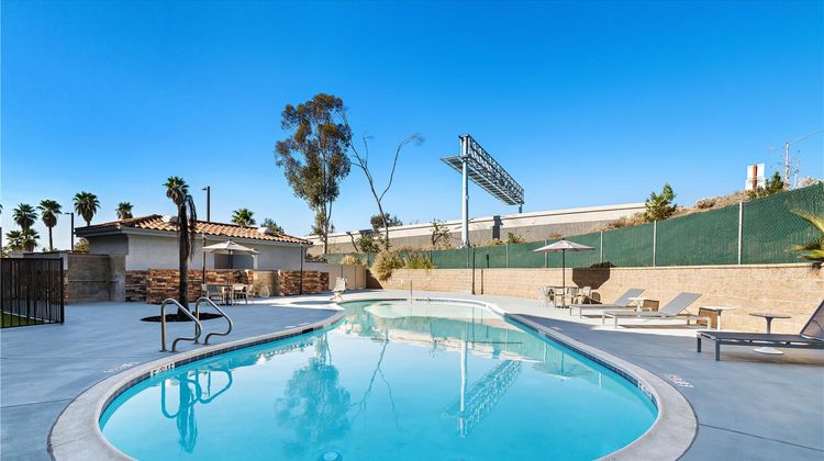 Spark by Hilton Redlands Pool