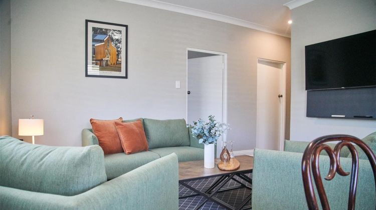 Country Comfort Armidale Room