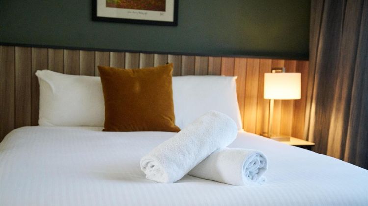 Country Comfort Armidale Room