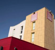 Hotel Clermont Estaing Exterior