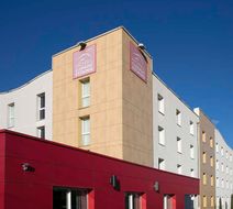 Hotel Clermont Estaing Exterior