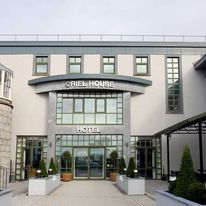 Oriel House Hotel Leisure Club & Spa