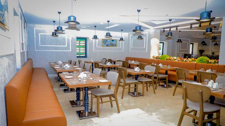 <b>Best Western Premier DJ Hotel Restaurant</b>. Images powered by <a href="https://iceportal.shijigroup.com/" title="IcePortal" target="_blank">IcePortal</a>.