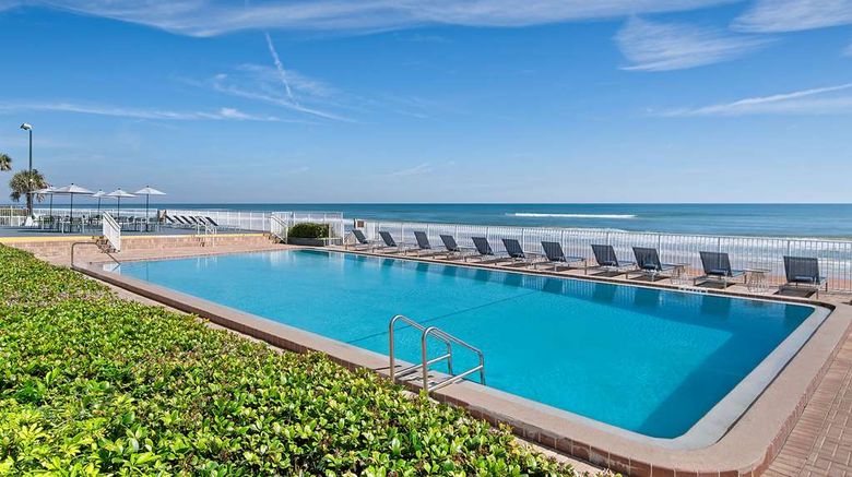 <b>Spark by Hilton Ormond Beach Oceanfront Pool</b>. Images powered by <a href="https://iceportal.shijigroup.com/" title="IcePortal" target="_blank">IcePortal</a>.