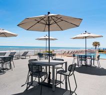 Spark by Hilton Ormond Beach Oceanfront Exterior