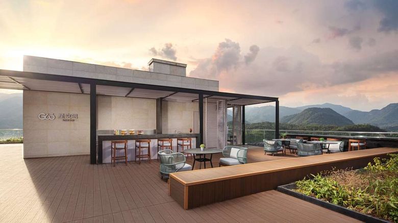 <b>Wyndham Fuzhou Guian Restaurant</b>. Images powered by <a href="https://iceportal.shijigroup.com/" title="IcePortal" target="_blank">IcePortal</a>.