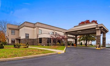 Baymont by Wyndham Monroe Ohio